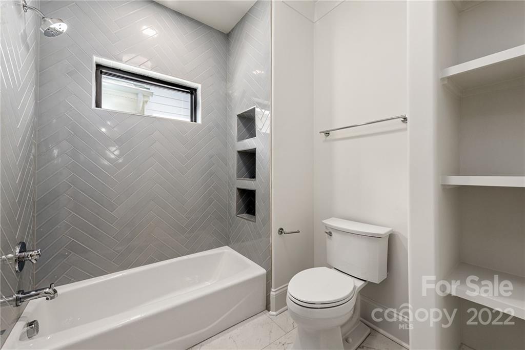 4212 Water Oak Road Charlotte, NC 28211 - Photo 29 of 39 Gallery Image 29