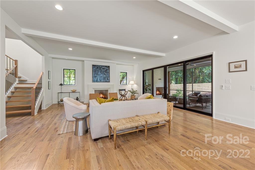 4212 Water Oak Road Charlotte, NC 28211 - Photo 7 of 39 Gallery Image 7