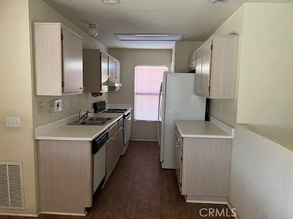 $299,250 | 17919 Juniper Street, Adelanto, CA 92301