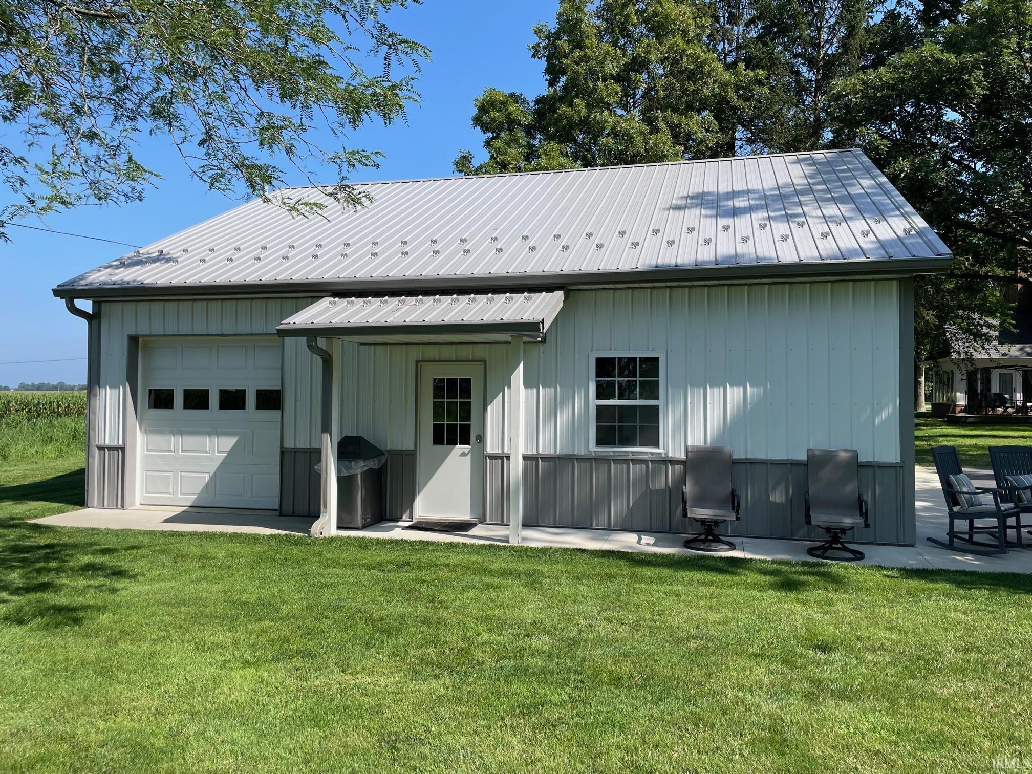 984 South Prairiewood Drive Rochester, IN 46975 - Photo 3 of 30