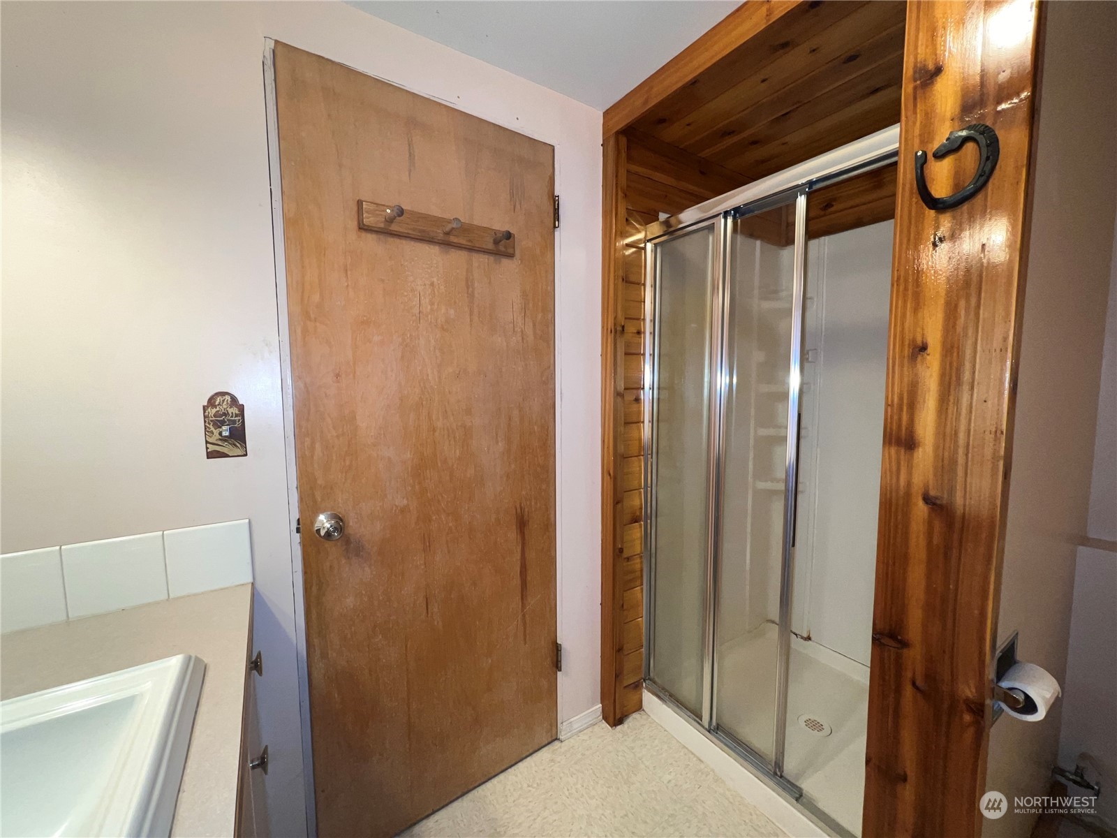 15966 S Highway Republic, WA 99166 - Photo 19 of 40 Gallery Image 19