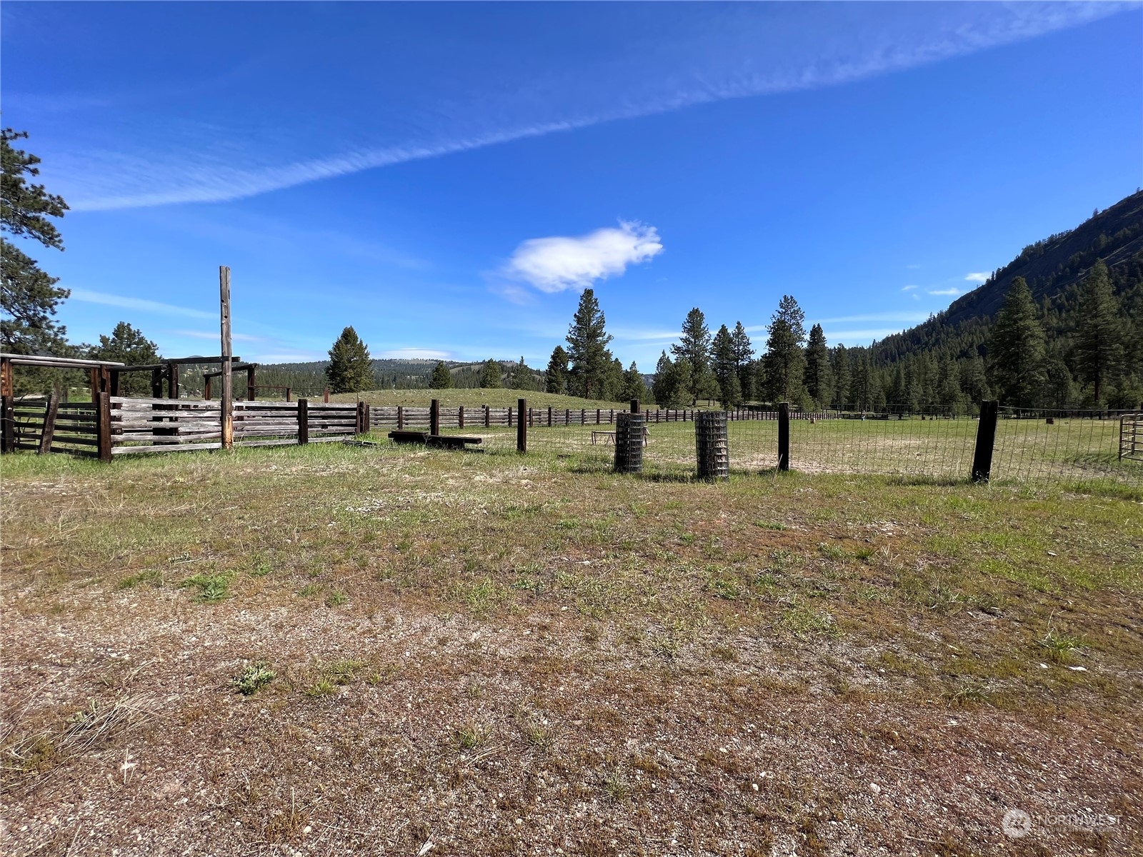 15966 S Highway Republic, WA 99166 - Photo 36 of 40 Gallery Image 36