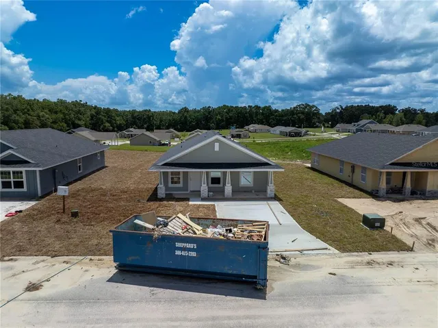 $236,400 | 3303 East Iris Lane, Bell, FL 32619