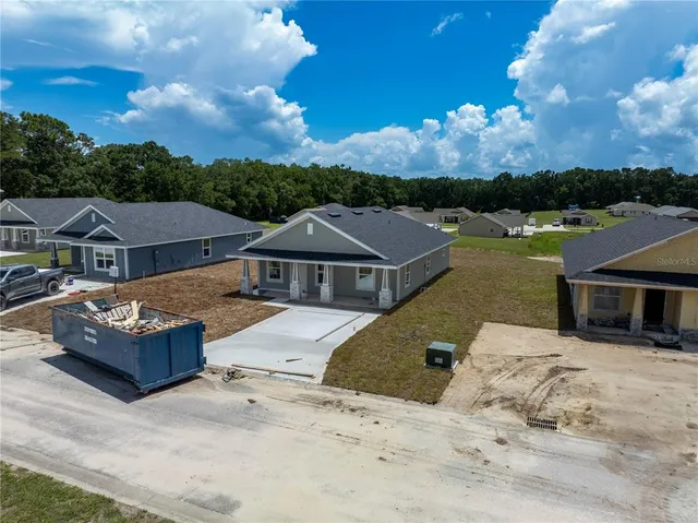 $236,400 | 3303 East Iris Lane, Bell, FL 32619