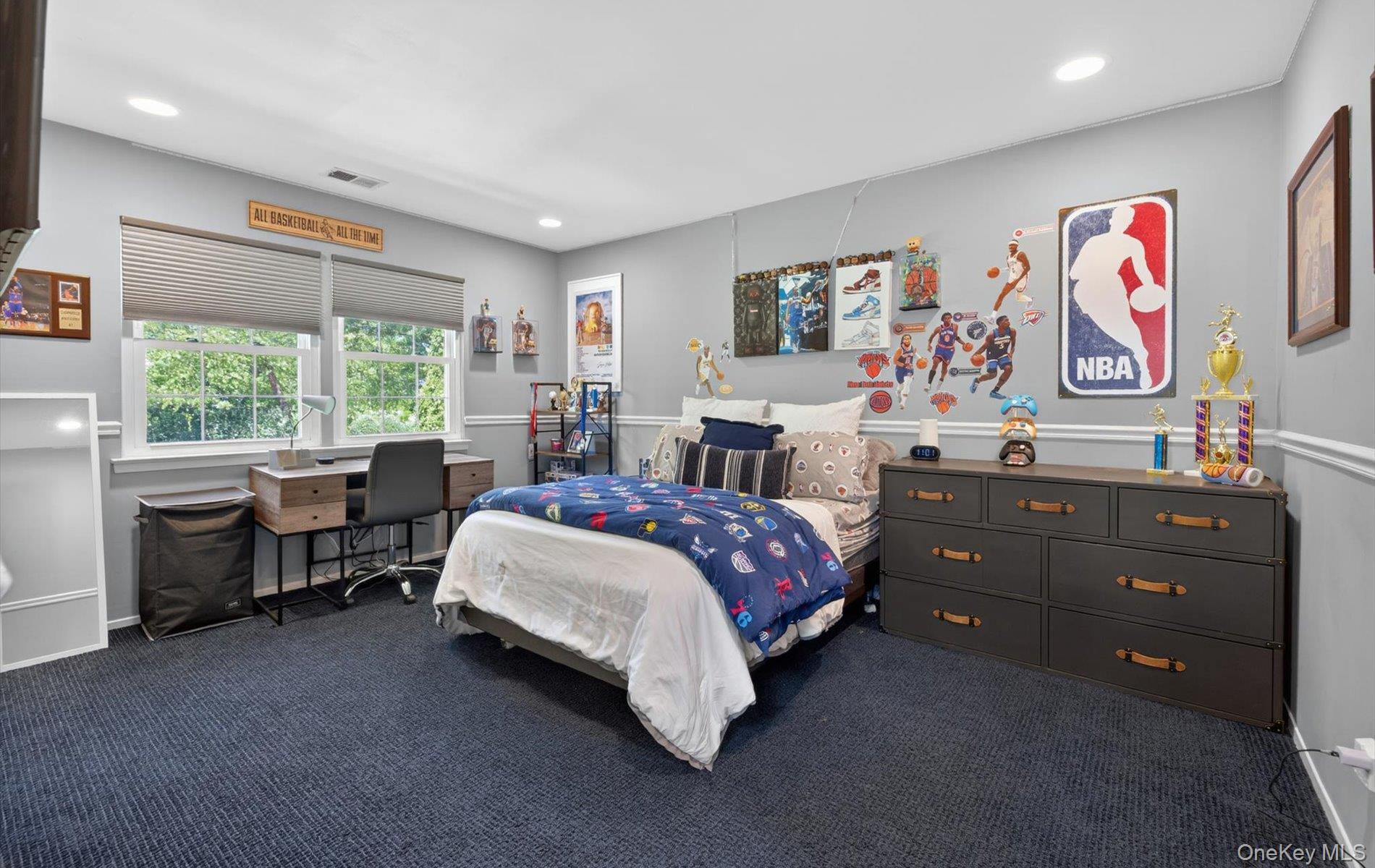 88 Hidden Ridge Drive Syosset, NY 11791 - Photo 24 of 37