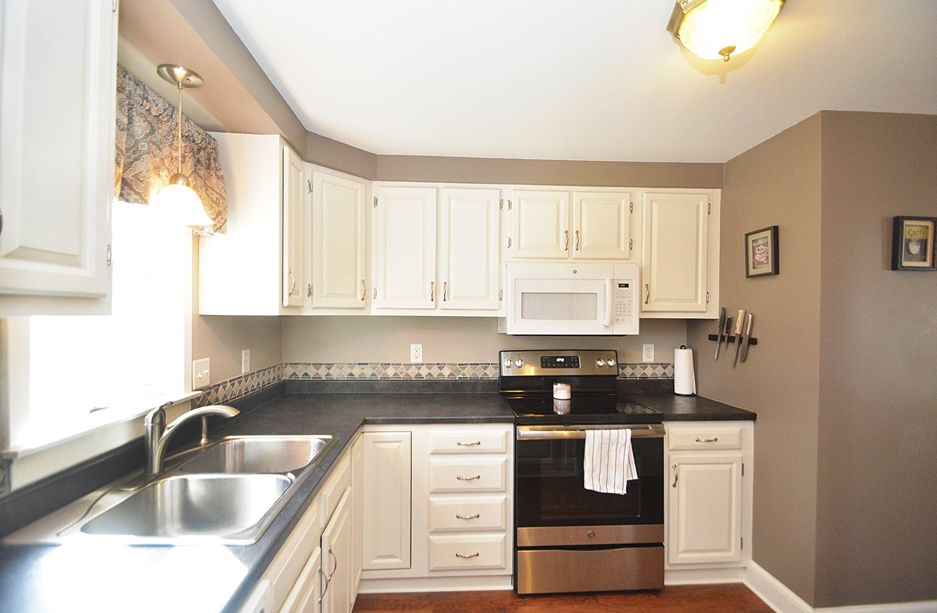 41 Bucks Hill Road Durham, NH 03824 - Photo 7 of 29 Gallery Image 7