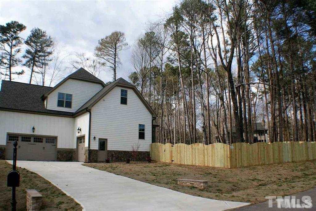 7001 Huntland Way Raleigh, NC 27613 - Photo 3 of 25