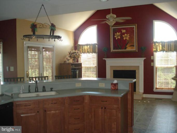 6970 Hawkins Gate Road La Plata, MD 20646 - Photo 4 of 11 Kitchen #2