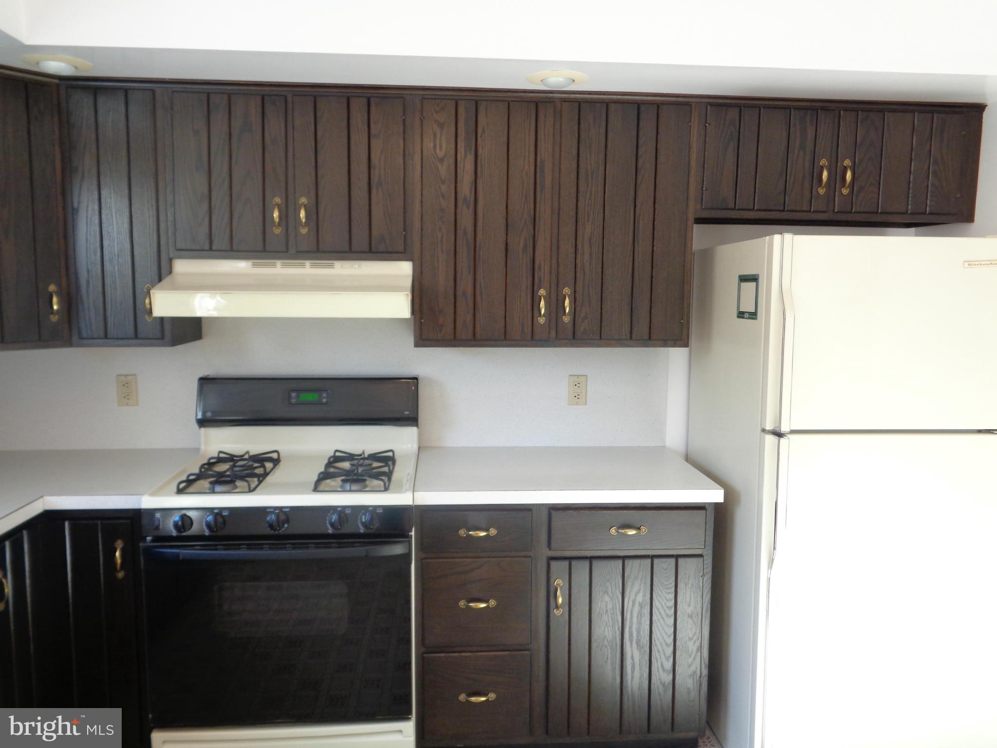 125 Tenbury Road Lutherville-Timonium, MD 21093 - Photo 11 of 30 Kitchen