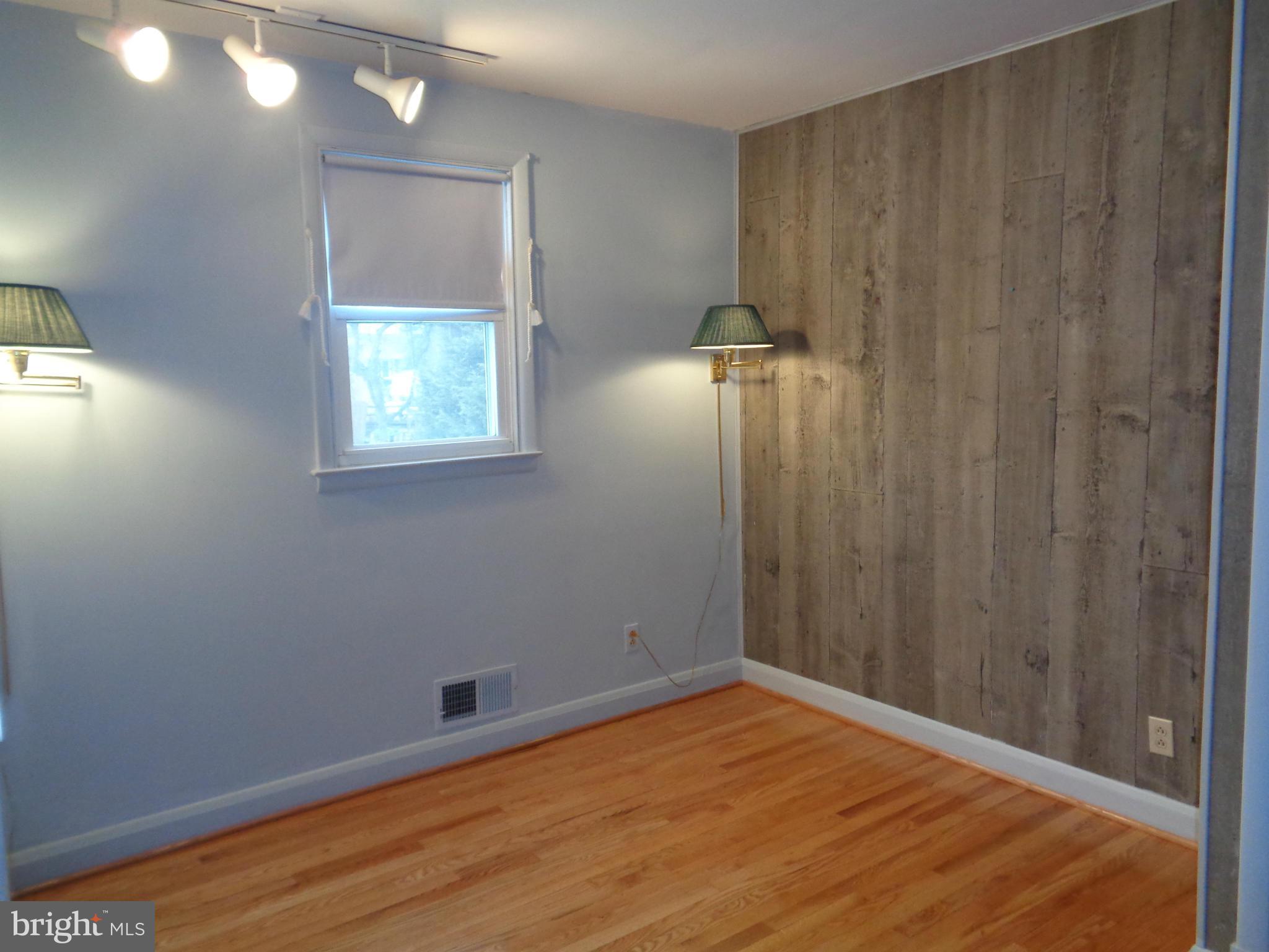 125 Tenbury Road Lutherville-Timonium, MD 21093 - Photo 21 of 30 Bedroom