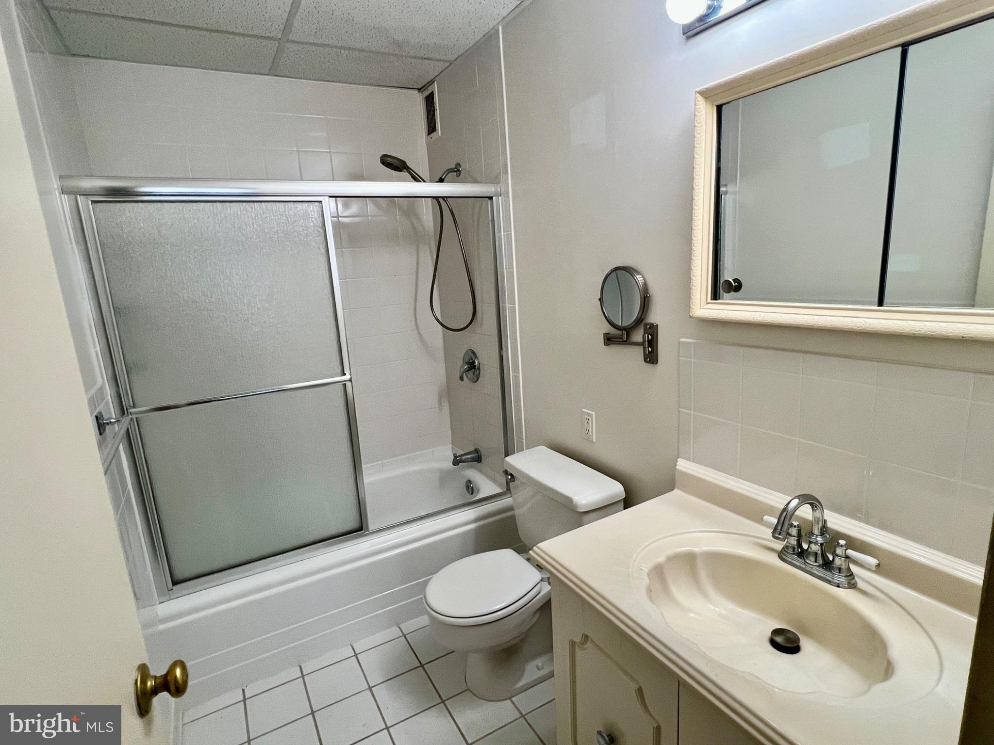 860 Lower Ferry Road, Unit 1L Ewing, NJ 08628 - Photo 9 of 23 Bright and functional bathroom oasis.