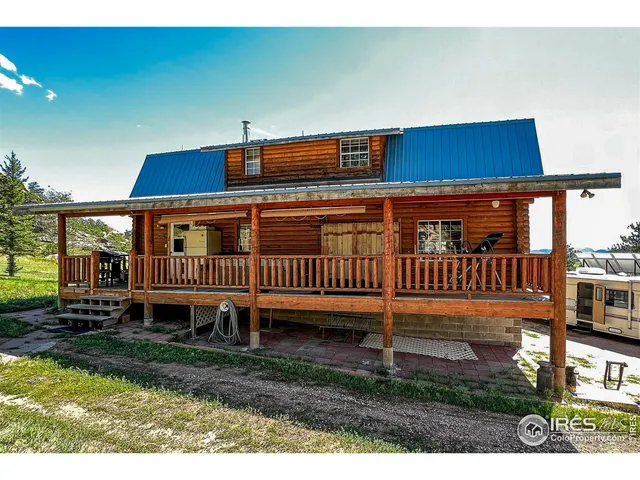 $650,000 | 490 Gordon Court, Livermore, CO 80536