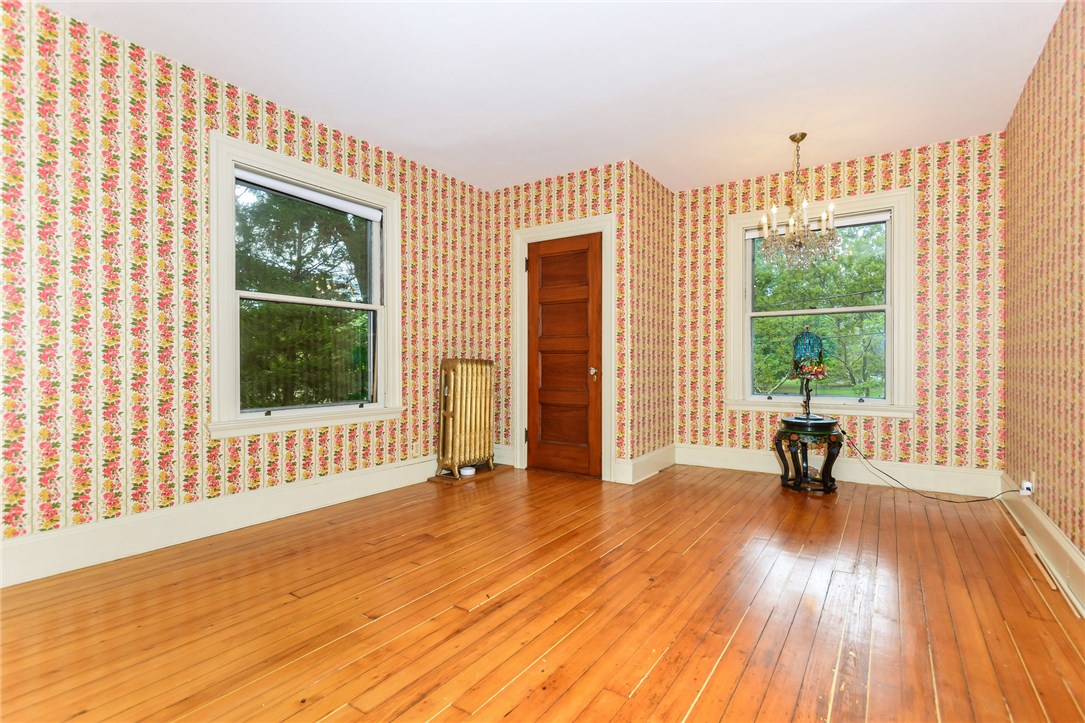 25 Hollywood Road Providence, RI 02909 - Photo 16 of 30