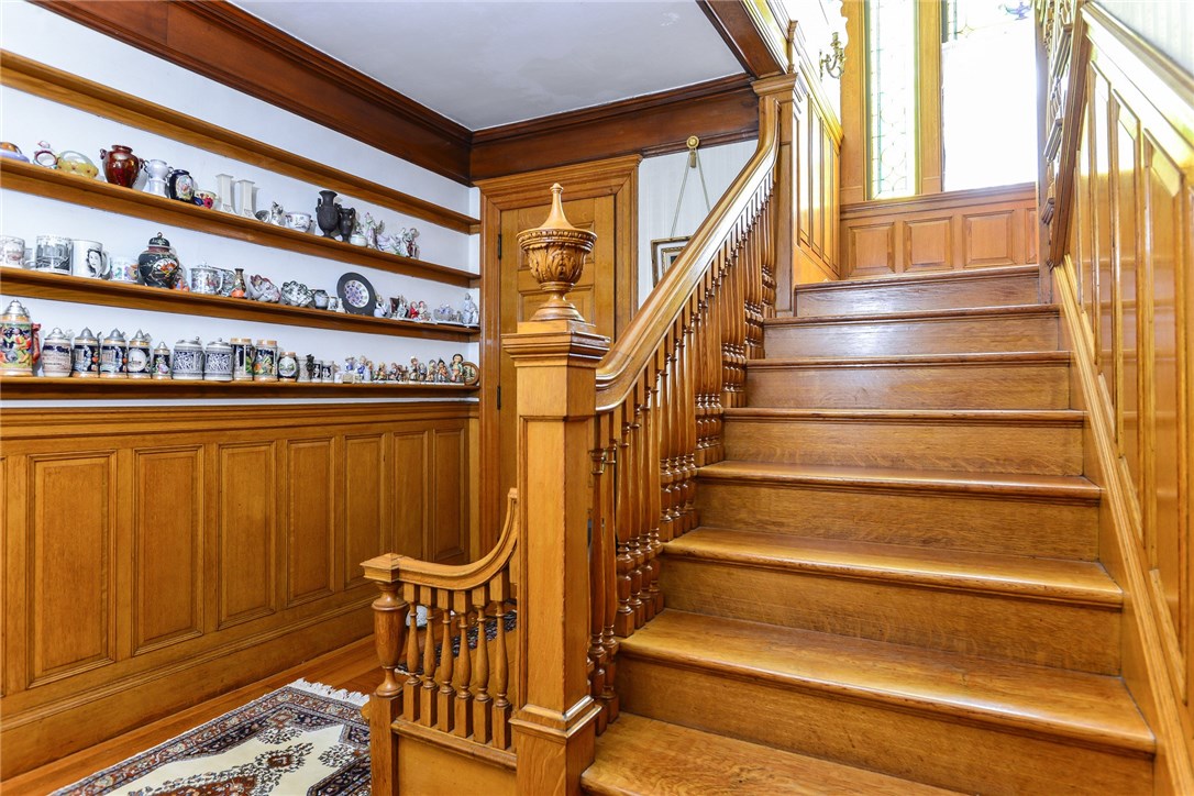 25 Hollywood Road Providence, RI 02909 - Photo 6 of 30