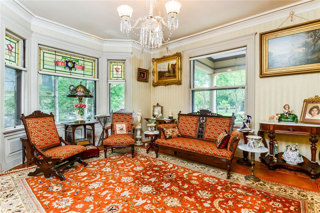 25 Hollywood Road Providence, RI 02909 - Photo 8 of 30