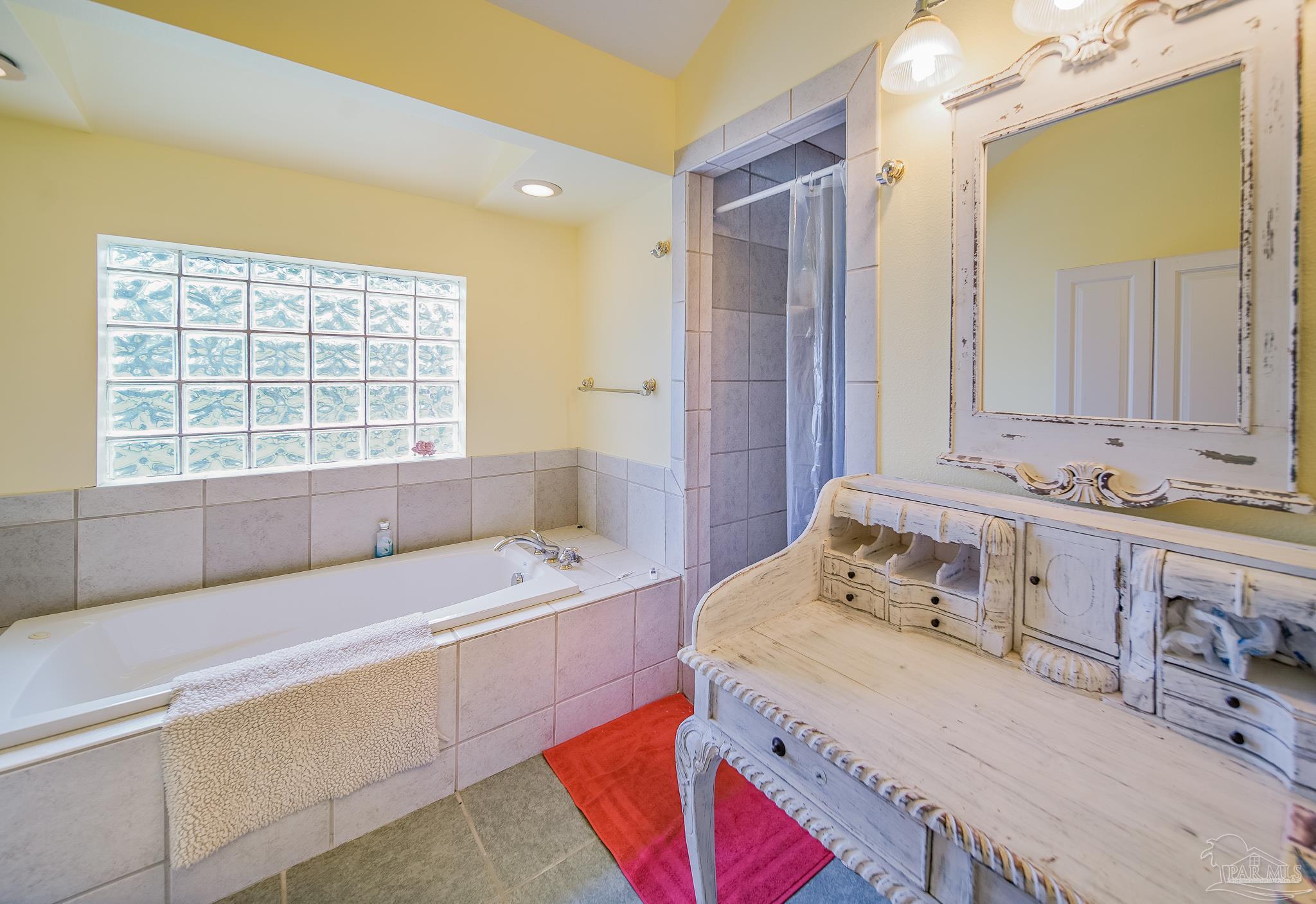 955 East Kingsfield Road Cantonment, FL 32533 - Photo 27 of 50 Gallery Image 27