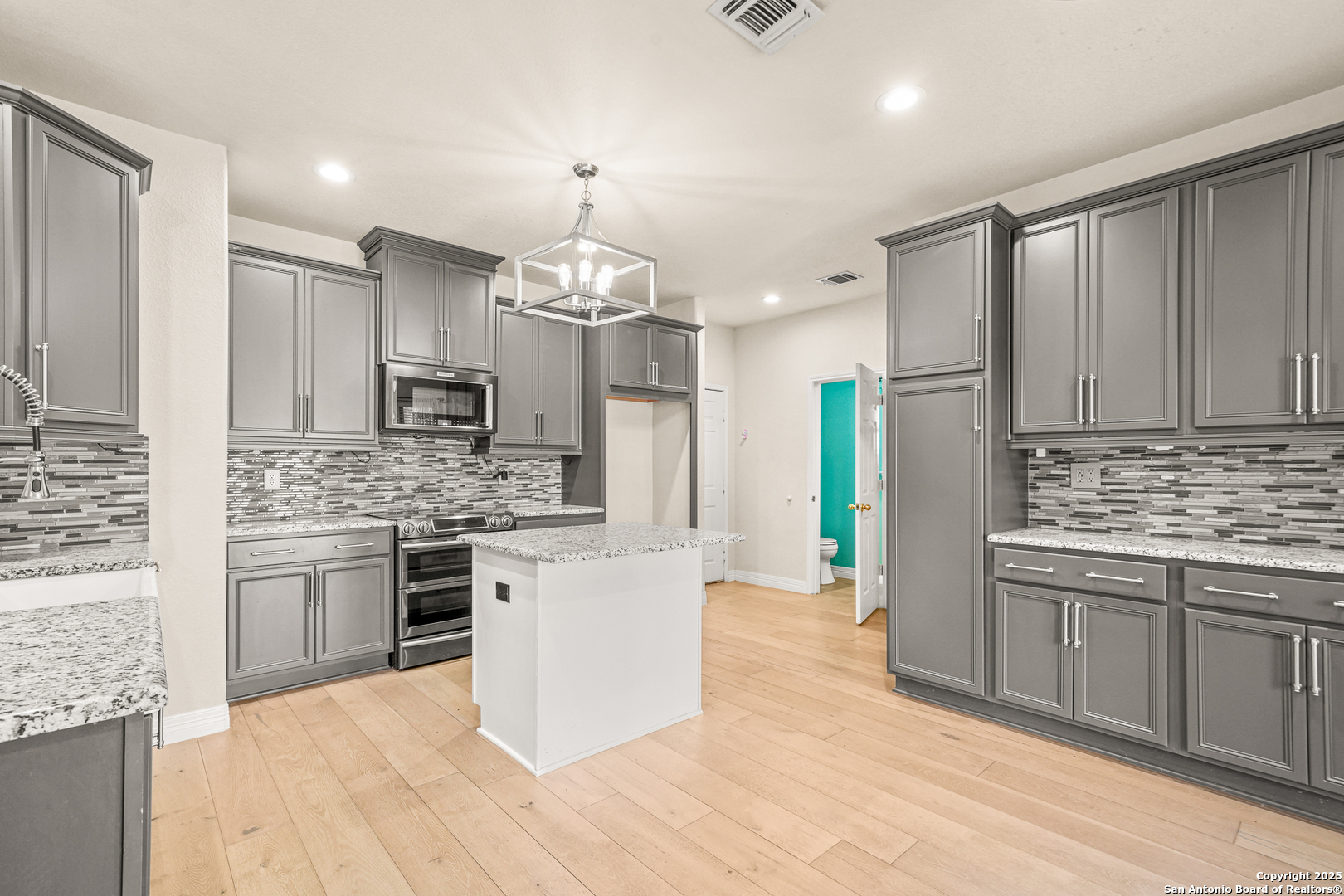 10322 Alsfeld Ranch Helotes, TX 78023 - Photo 23 of 42