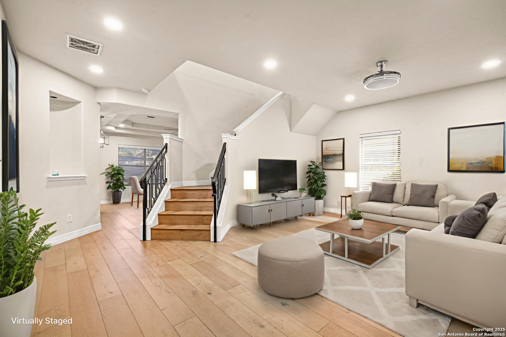 10322 Alsfeld Ranch Helotes, TX 78023 - Photo 3 of 42