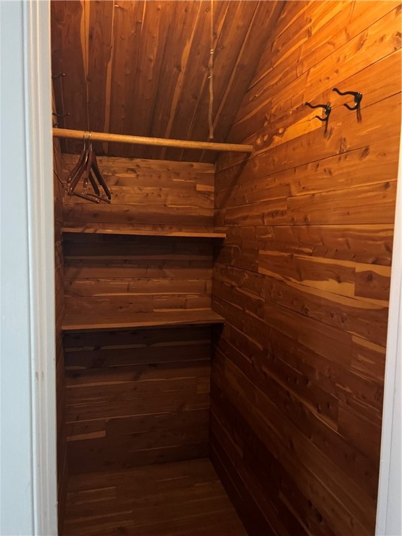 5 Anawan Road Pawtucket, RI 02861 - Photo 24 of 31