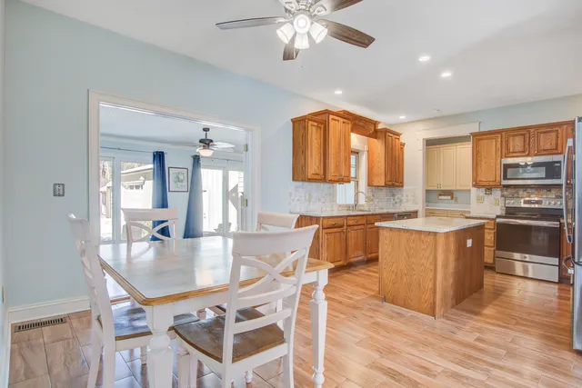 $785,800 | 334 County Rd O C - 3128, Holly Hill, SC 29059