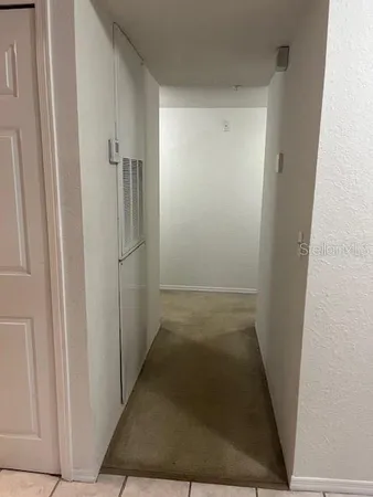 an empty room with a empty space
