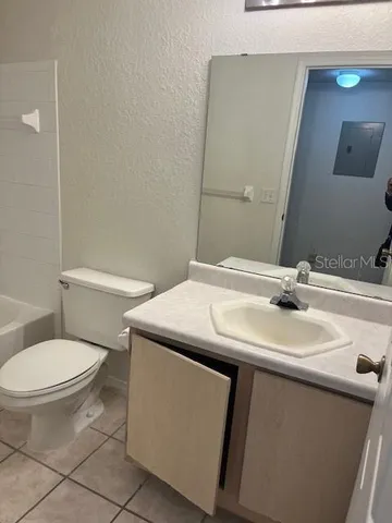 $1,750 | 13941 Fairway Island Drive, Unit 736, Orlando, FL 32837