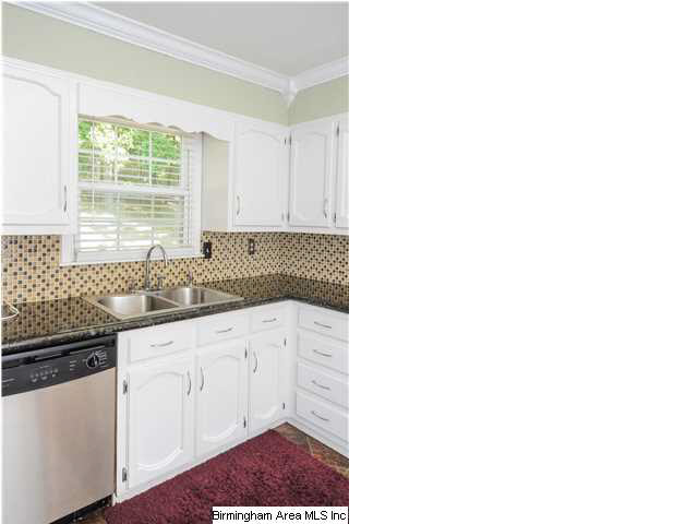 1406 Secretariat Drive Helena, AL 35080 - Photo 15 of 32