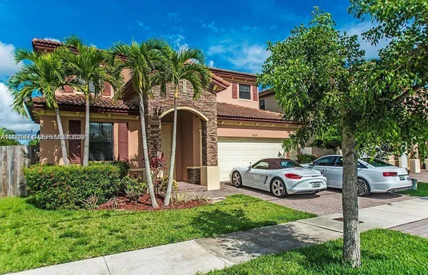 $880,000 | 1522 Southwest 144th Avenue, Miami, FL 33184