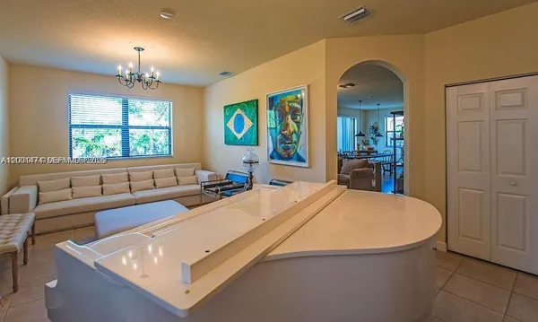 $880,000 | 1522 Southwest 144th Avenue, Miami, FL 33184