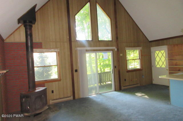 1113 Porter Drive Bushkill, PA 18324 - Photo 33 of 36
