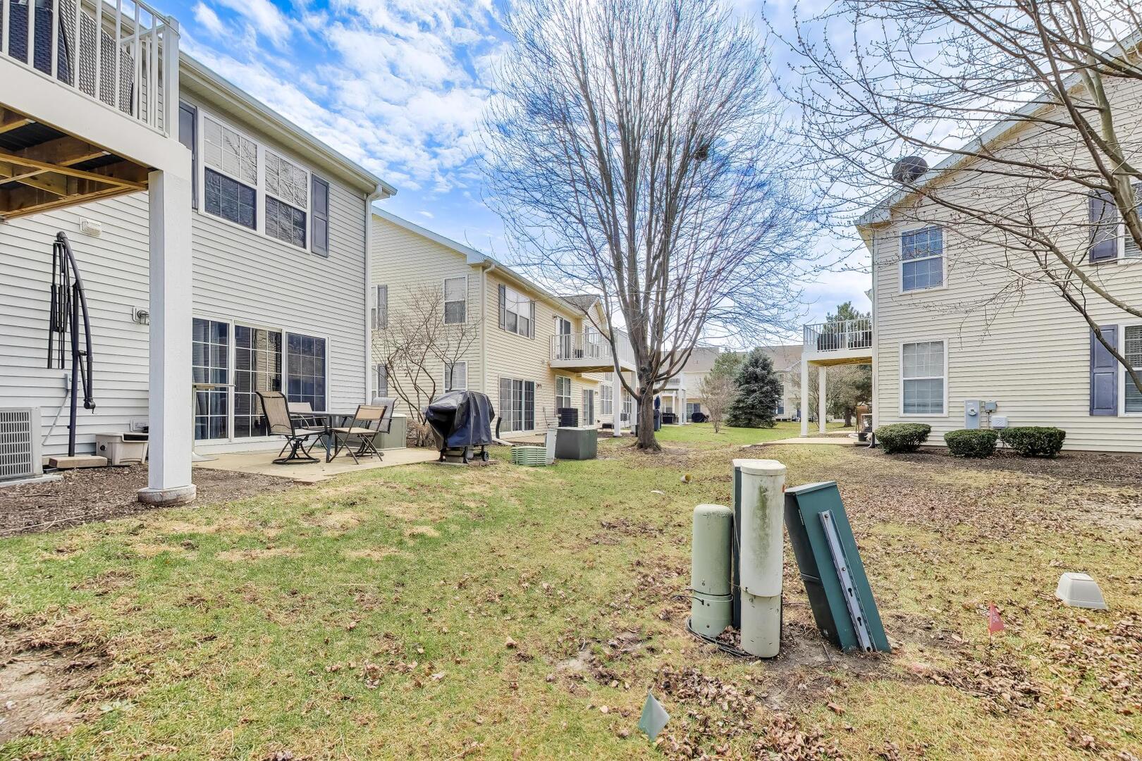 2325 Georgetown Circle Aurora, IL 60503 - Photo 34 of 40