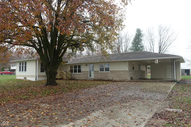 $211,900 | 5804 West County Road 150 South, Medora, IN 47260