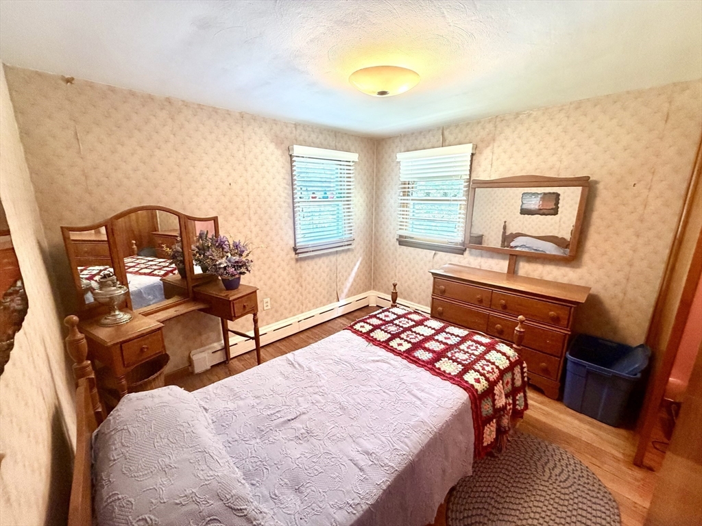 817 Somers Road East Longmeadow, MA 01028 - Photo 24 of 34