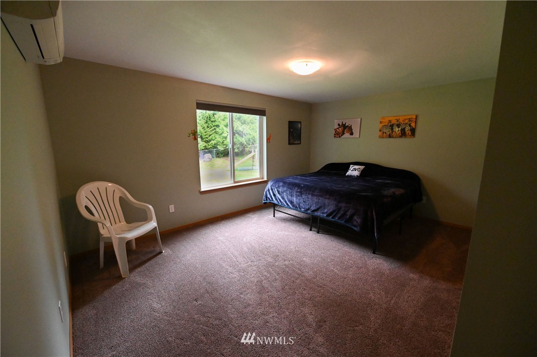 6430 Southeast King Road Port Orchard, WA 98367 - Photo 18 of 25 Gallery Image 18