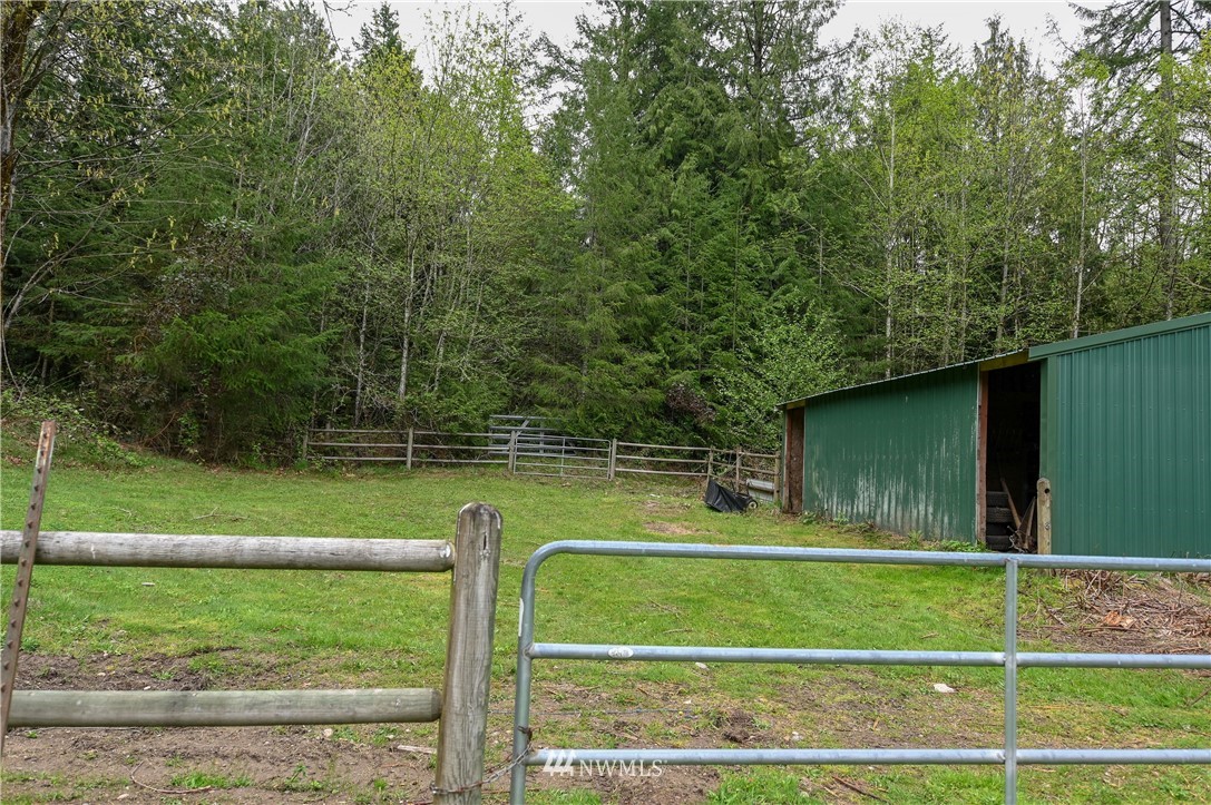 6430 Southeast King Road Port Orchard, WA 98367 - Photo 22 of 25 Gallery Image 22