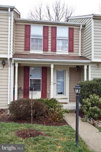 1635 Fieldthorn Drive Reston, VA 20194 - Photo 1 of 20 Exterior (Main)