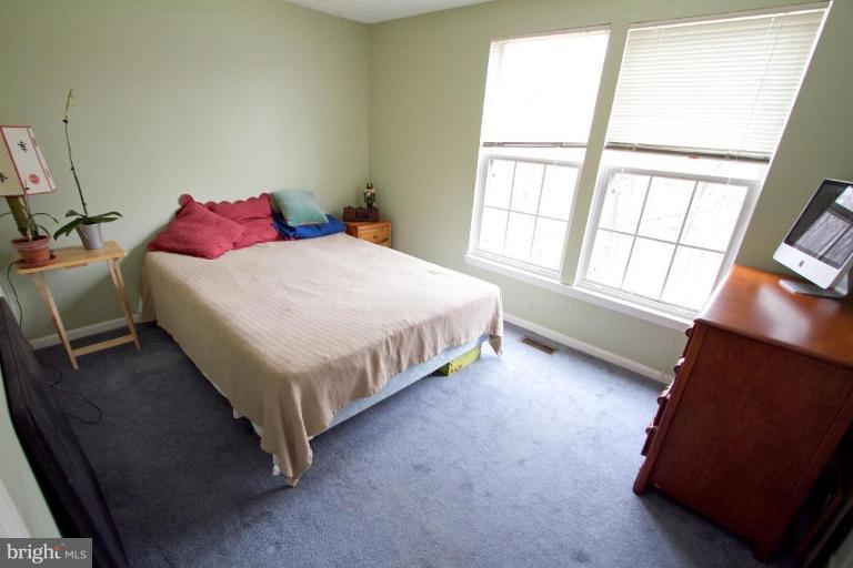 1635 Fieldthorn Drive Reston, VA 20194 - Photo 13 of 20 Bedroom #2