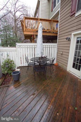 1635 Fieldthorn Drive Reston, VA 20194 - Photo 18 of 20 Exterior #2