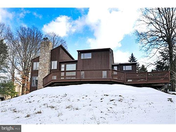 611 Harts Ridge Road Conshohocken, PA 19428 - Photo 23 of 25 Exterior Back