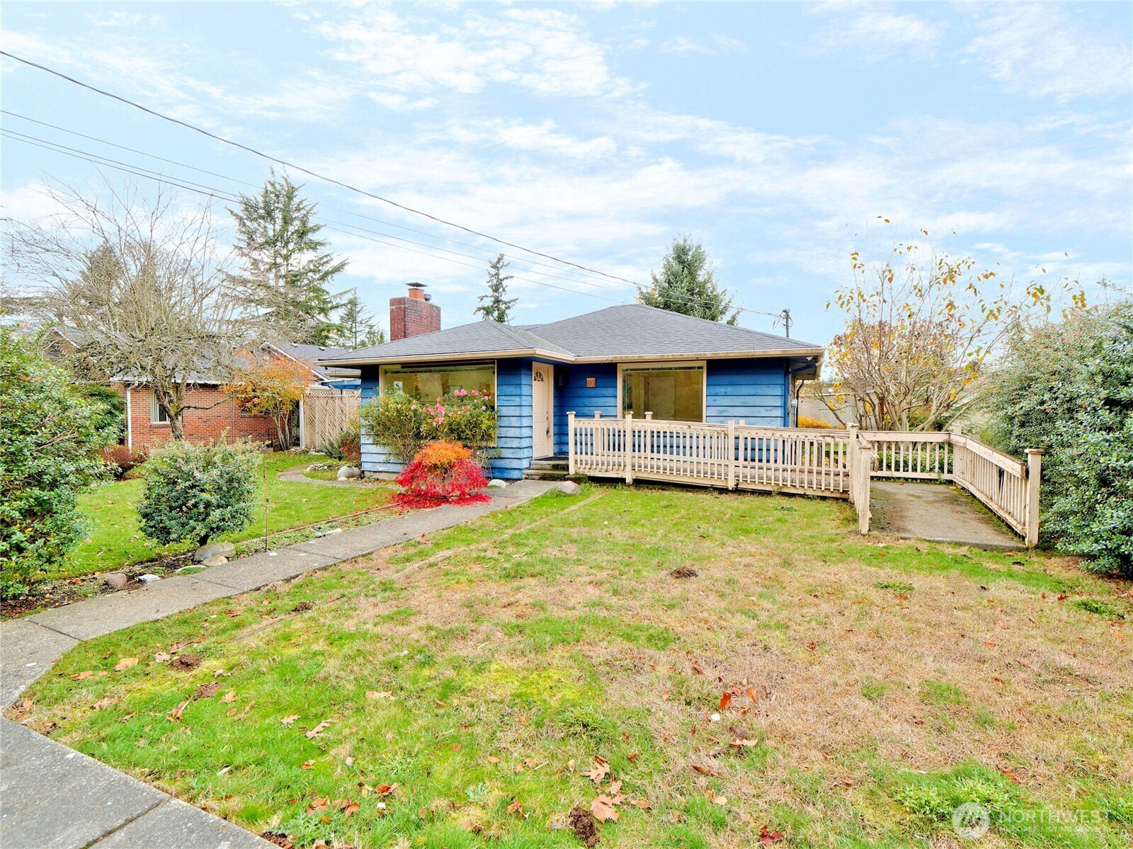 30 Southeast Bush Street Issaquah, WA 98027 - Photo 2 of 37