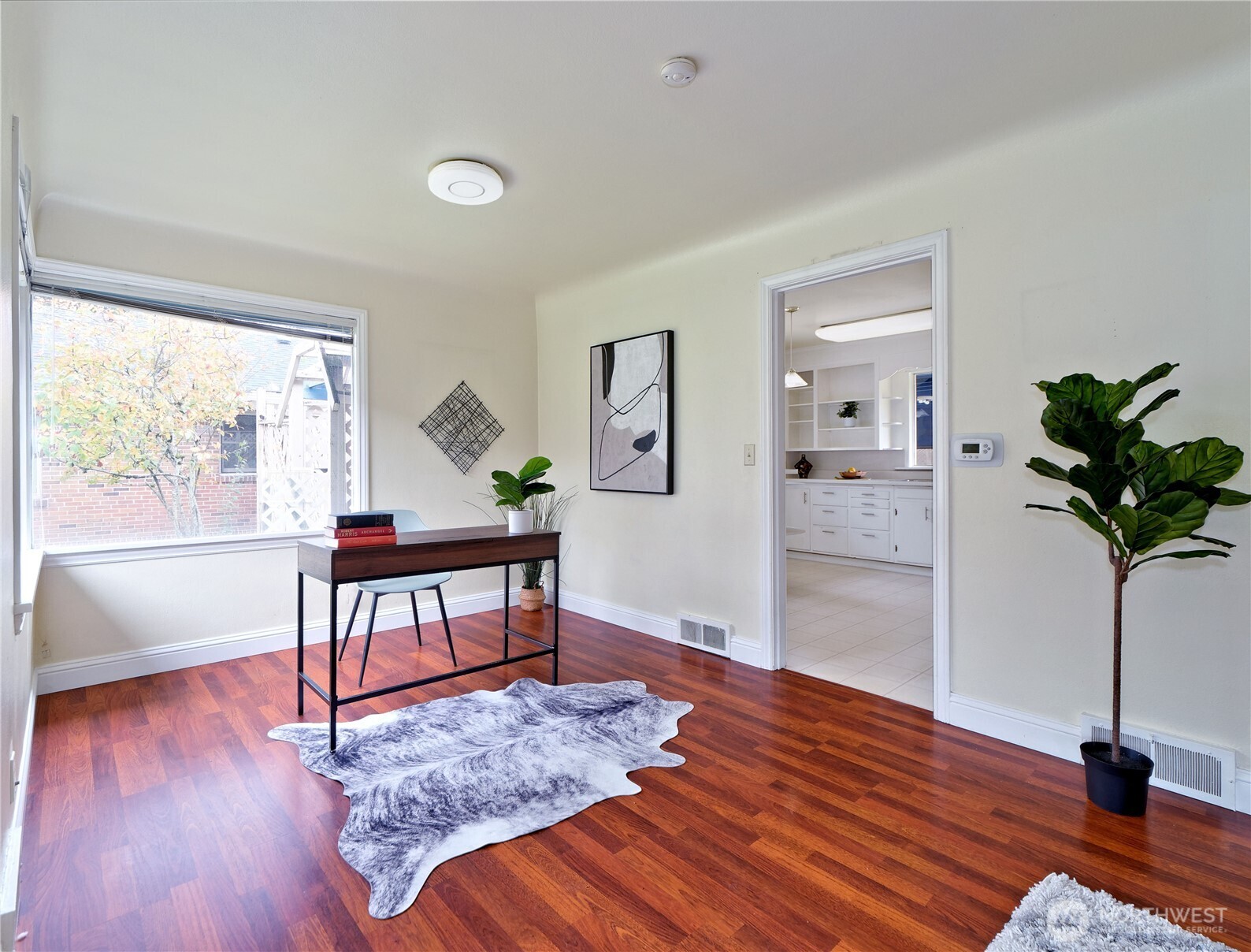 30 Southeast Bush Street Issaquah, WA 98027 - Photo 8 of 37