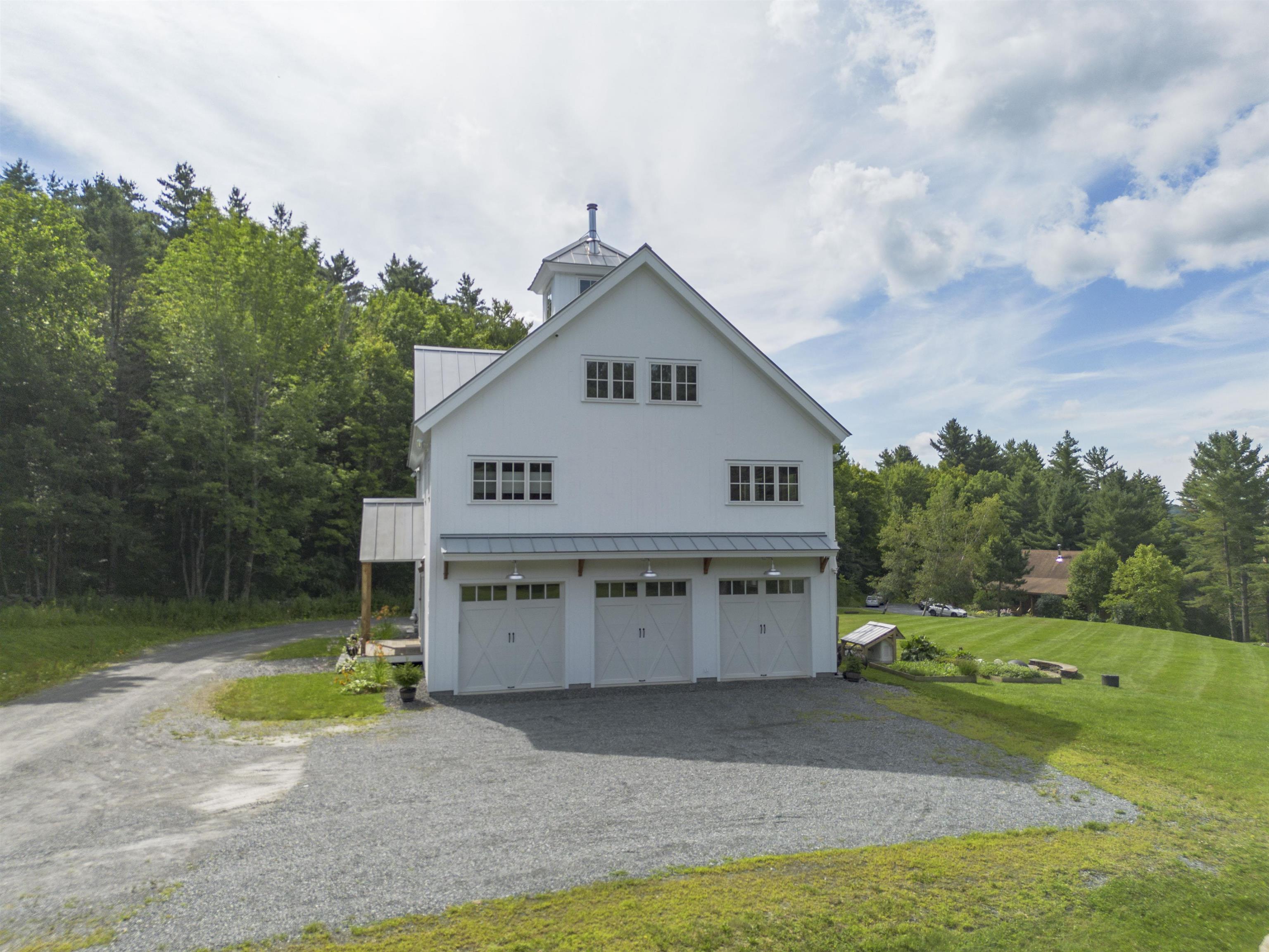 420 Ray Hill Road Wilmington, VT 05363 - Photo 5 of 47 Gallery Image 5