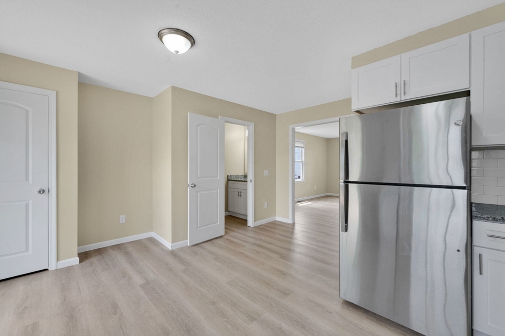 19-21 Biddle Street Springfield, MA 01129 - Photo 19 of 32