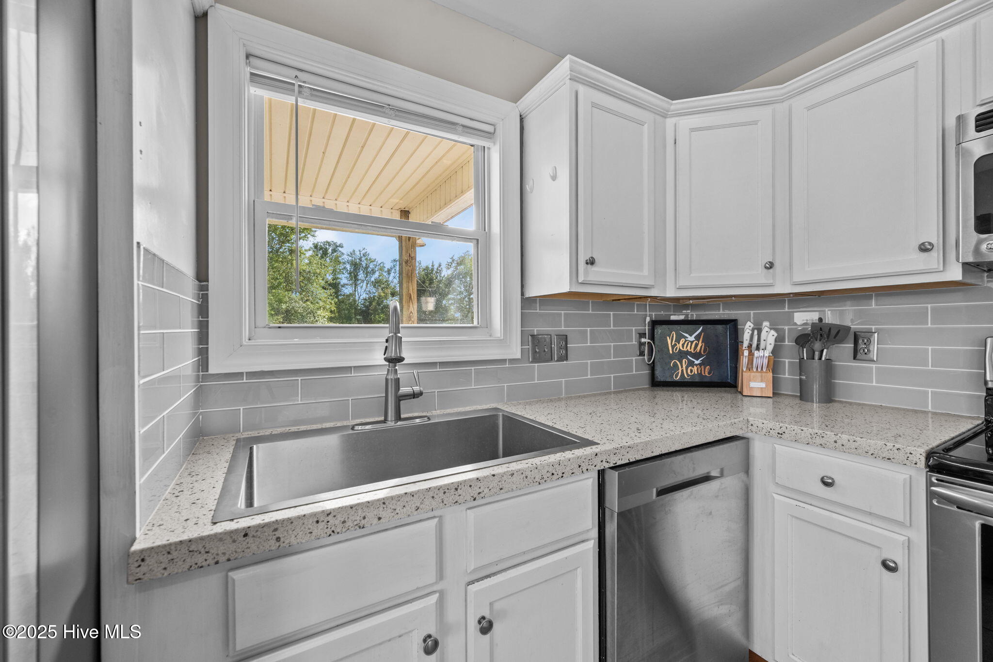 348 Chadwick Acres Road Sneads Ferry, NC 28460 - Photo 26 of 49 37-web-or-mls-_RAD0892