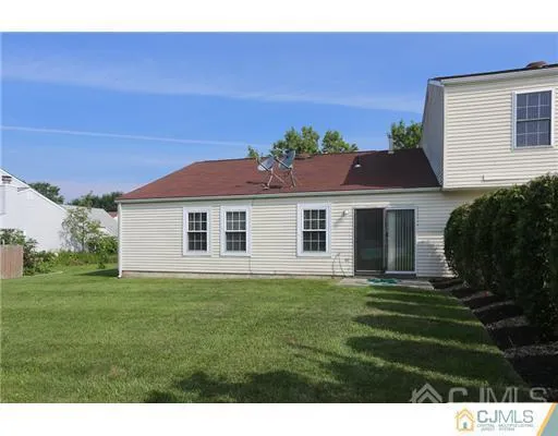 $2,800 | 21 Woodbury Road, Edison, NJ 08820