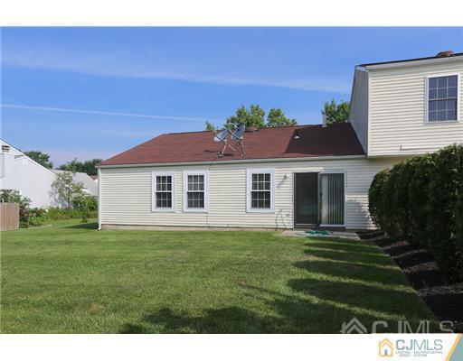 21 Woodbury Road Edison, NJ 08820 - Photo 13 of 14