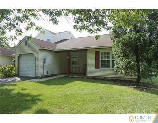 21 Woodbury Road Edison, NJ 08820 - Photo 2 of 14