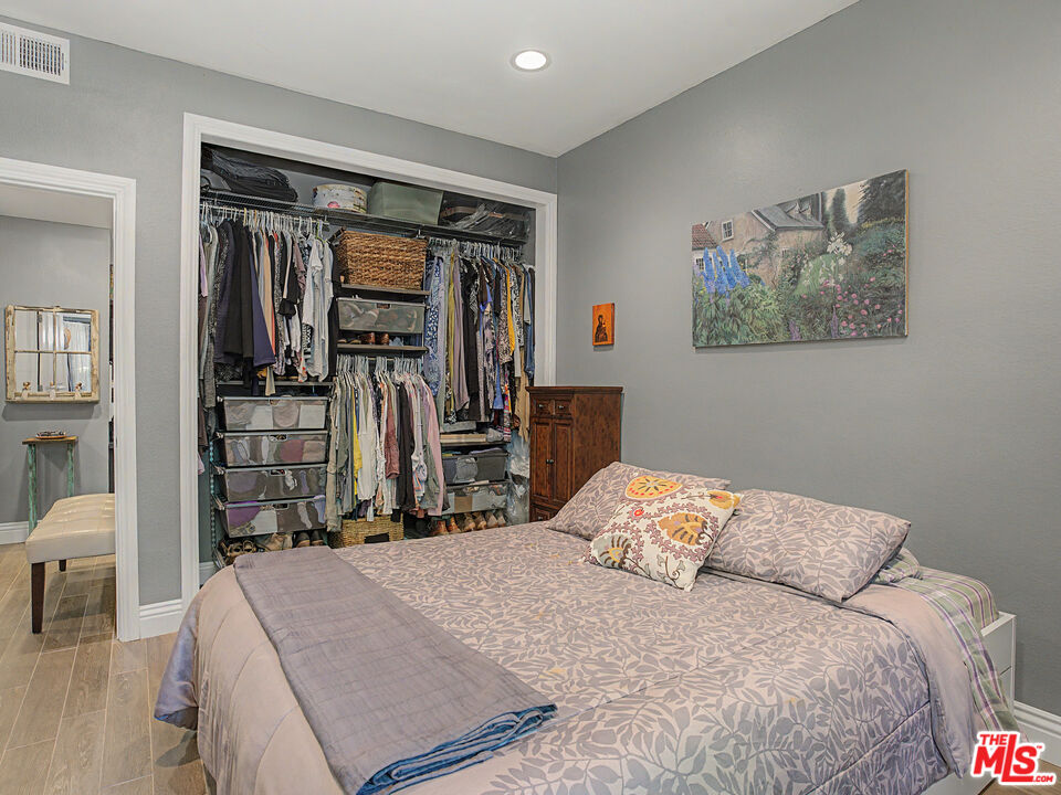 8675 Falmouth Avenue, Unit 110 Playa del Rey, CA 90293 - Photo 8 of 32