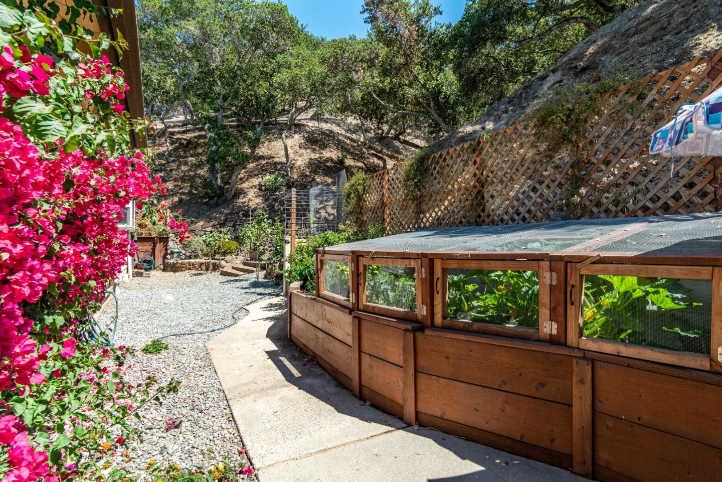 161 San Benancio Road Salinas, CA 93908 - Photo 29 of 44 a view of a backyard with sitting area