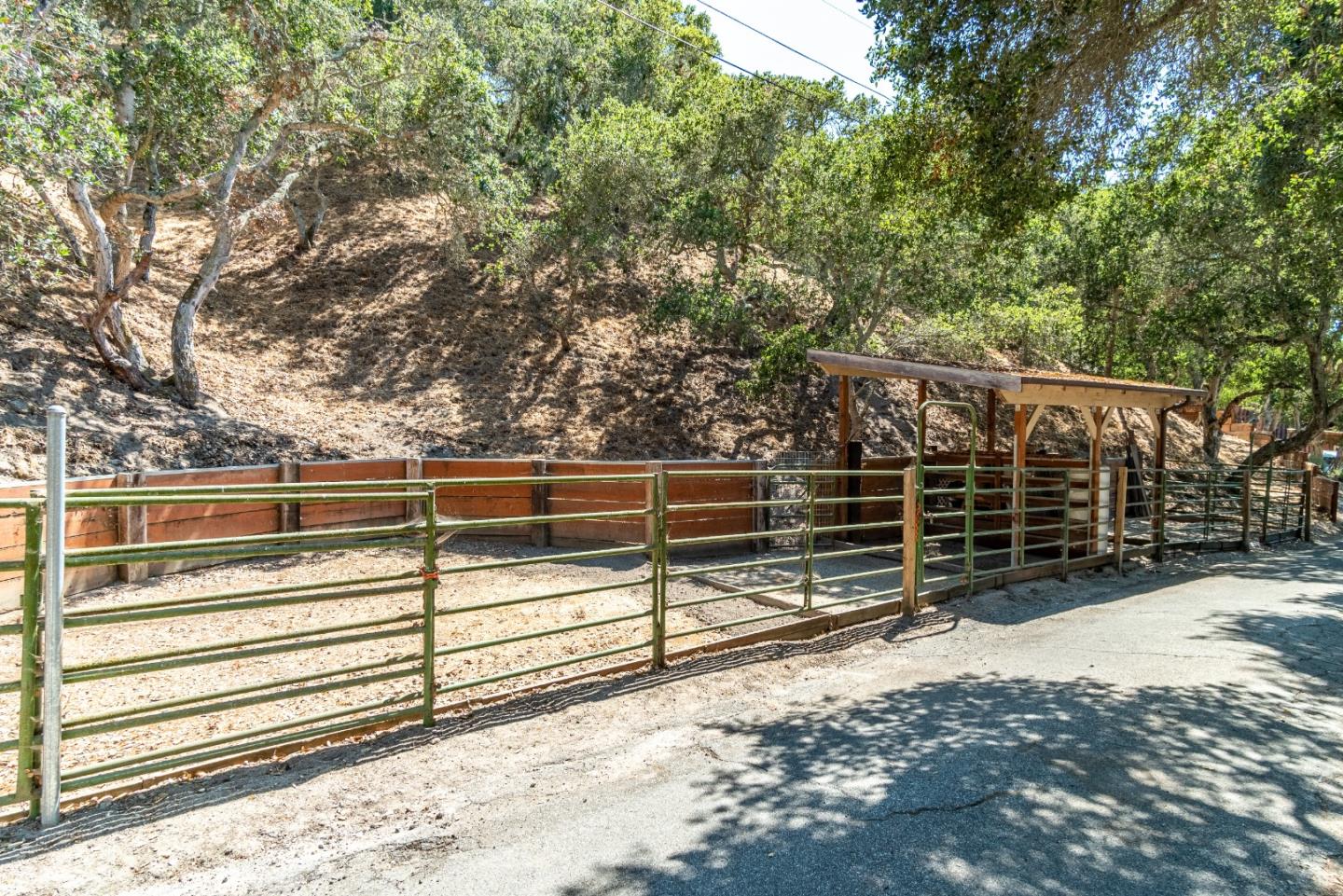 161 San Benancio Road Salinas, CA 93908 - Photo 41 of 44 a view of a roof deck